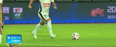 stron, 周定洋回防, 王钰栋 stron, 周定洋回防, 王钰栋