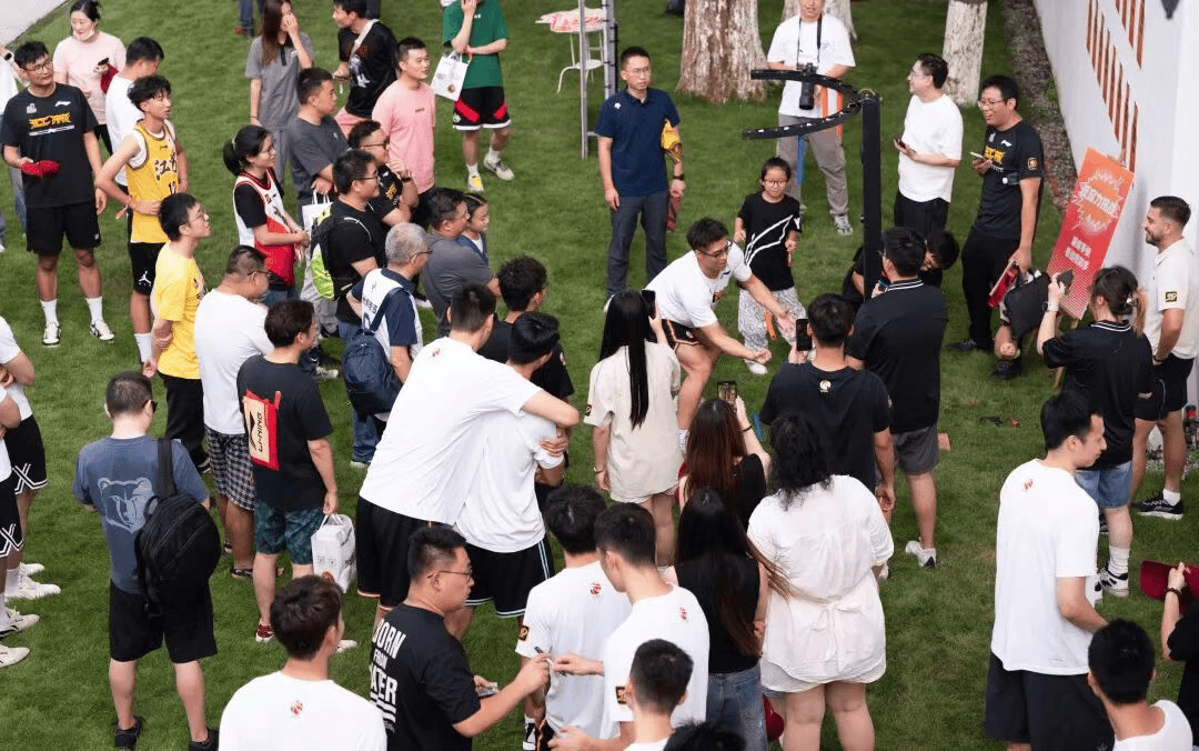 这份跨越三, 活动邀请了 这份跨越三, 活动邀请了