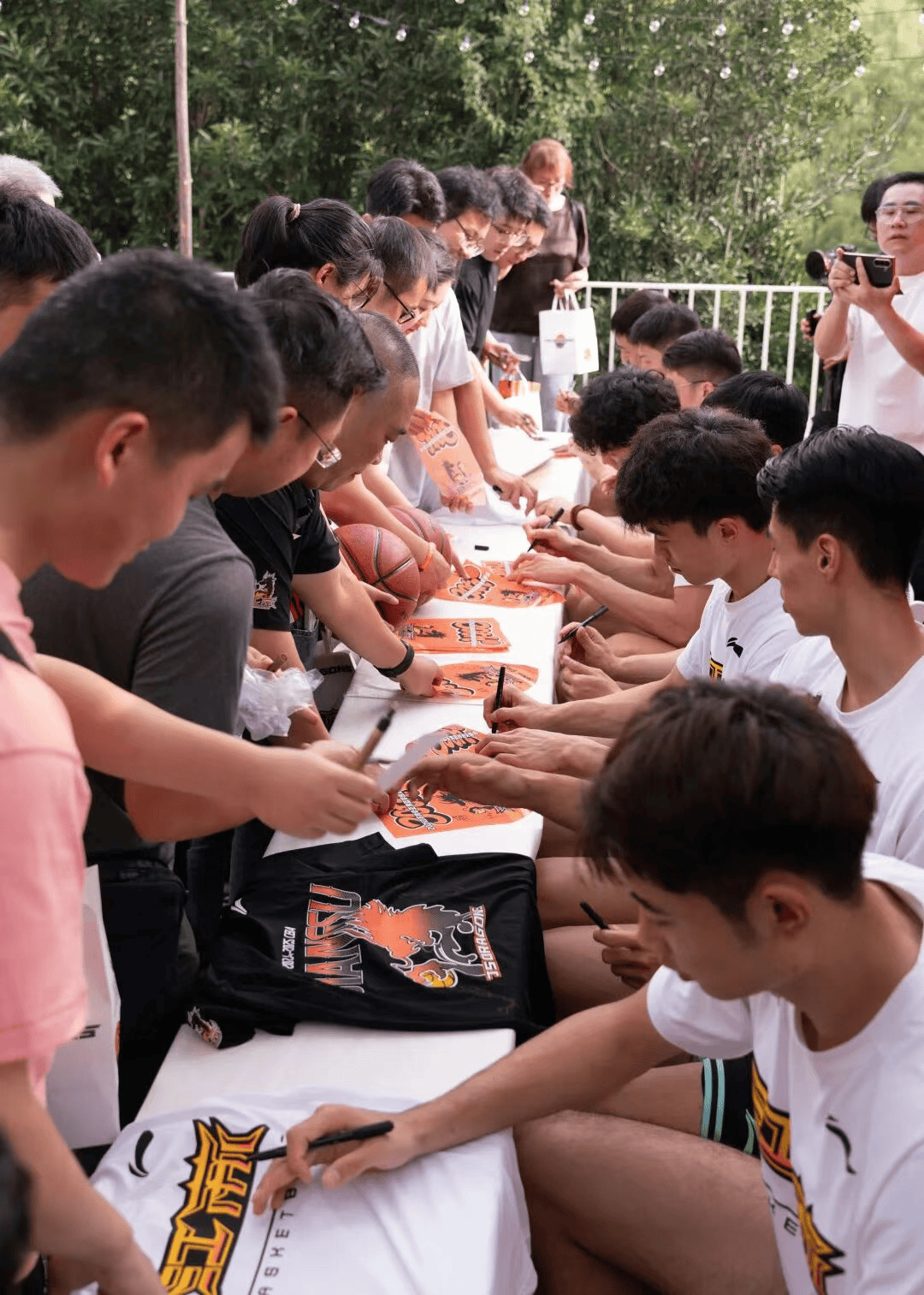 yid, 奔赴一场与, 年之约 yid, 奔赴一场与, 年之约