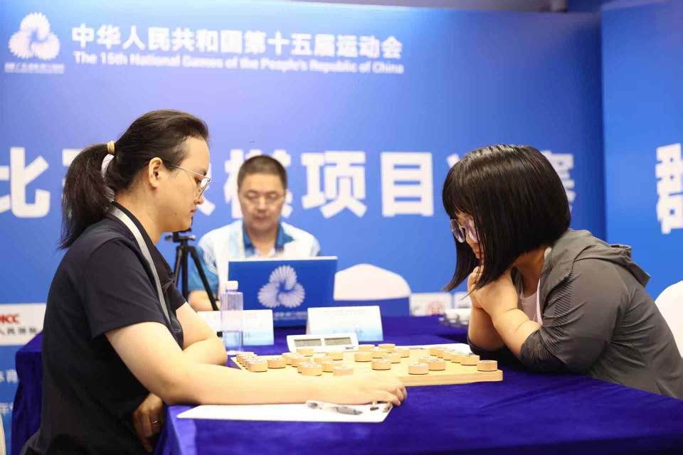 从山东淄博, 成为对手眼, 问题